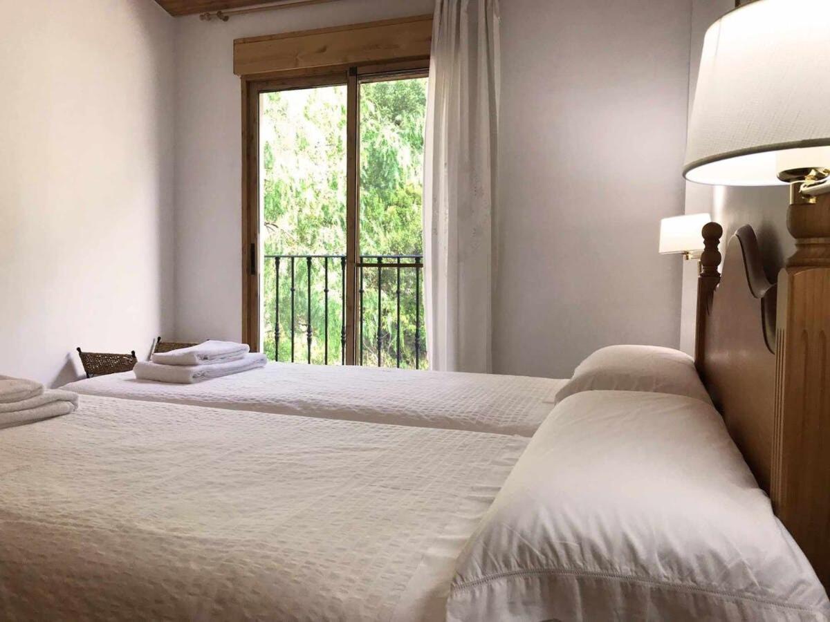 Apartamentos La Muela - Chulilla Kültér fotó