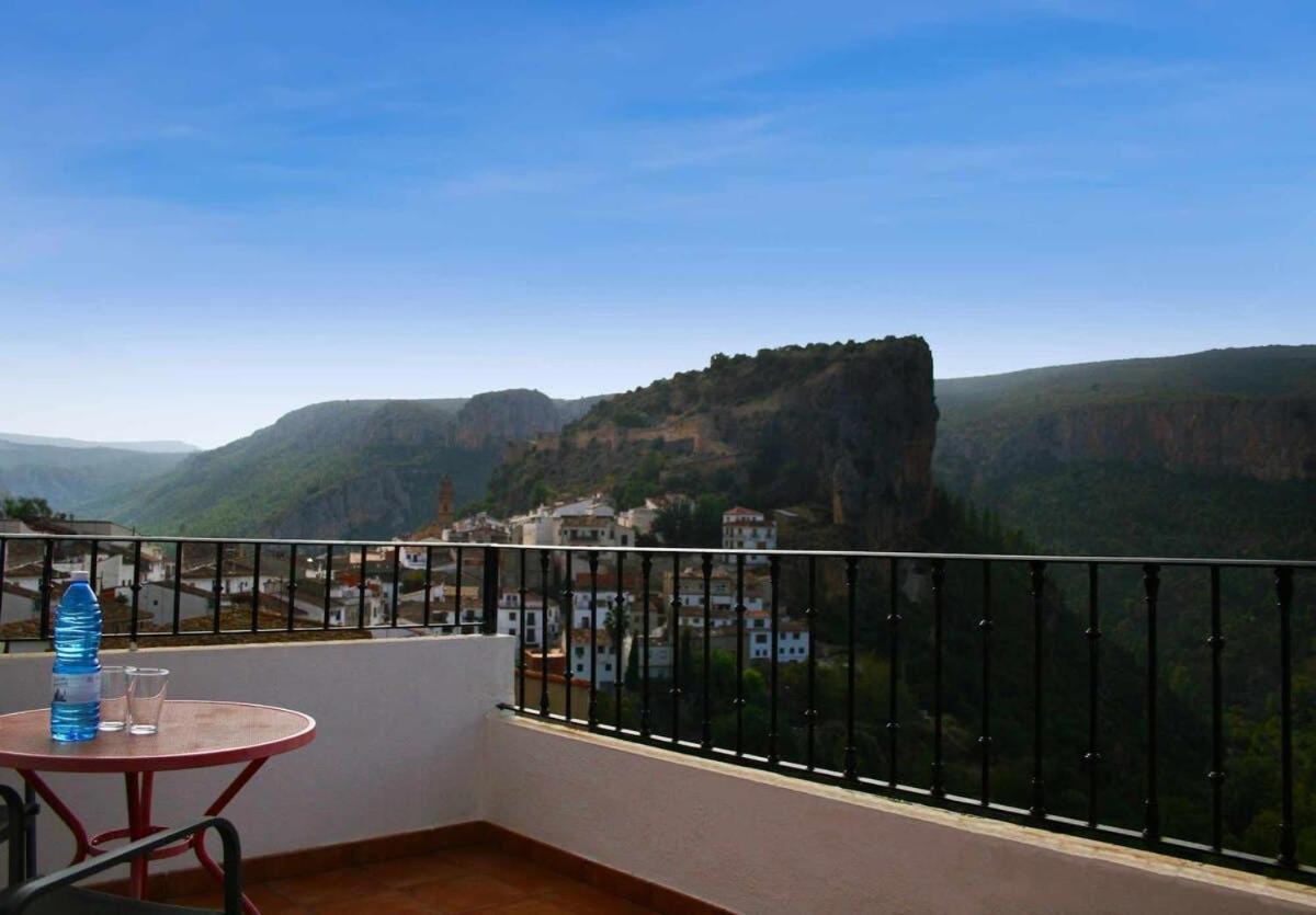 Apartamentos La Muela - Chulilla Kültér fotó